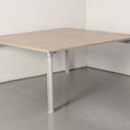 Bulo H2O Vergadertafel, Bladkleur Naar Keuze, 160X160 Cm, Hoogte Instelbaar Onderstel thumbnail 2
