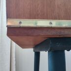 Vintage Houten Bureau Op Zwarte Poten Met Lade En Kastje thumbnail 9