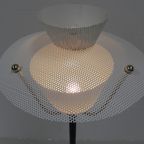 Staande Vintage Lamp Met Glazen Kap En Geperforeerd Stalen Kap thumbnail 15