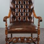 Rijk Gesneden Chesterfield Fauteuil Uitgevoerd In Rundleer thumbnail 3