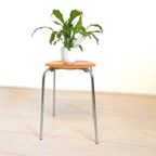 Fritz Hansen Vintage Kruk Design Arne Jacobsen Stoel thumbnail 3
