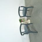 Oude Houten Blauwe Set Stoelen Met Bloemen Uit Zweden thumbnail 12