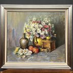 Gesigneerd Stilleven Met Bloemen En Kralen. thumbnail 5