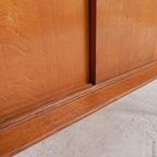 Secretaire Met Schuifdeuren Op Ranke Poten, Jaren 50 thumbnail 9