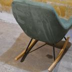 Jannis Schommelstoel Groen Met Metalen Frame En Stoffen Bekleding thumbnail 7