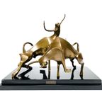 Bronzen Beeld “Fighting Bulls” Op Marmeren, John Mulvey 1978 thumbnail 9