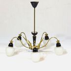 Vintage Kroonluchter In Messing En Opaline Glas, 1960s thumbnail 3