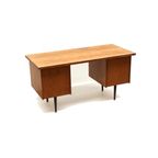 Vintage Bureau Met Zes Lades Op Elegante Poten thumbnail 6