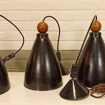 Set Van 3 Vintage Metalen Hanglampen