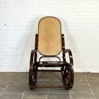 Vintage Thonet-Stijl Schommelstoel Bruin thumbnail 3