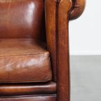 Grote Karaktervolle En Tijdloze Schapenleren Oorfauteuil Met Een Luxe Afwerking thumbnail 6