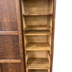 Vintage Industriële Houten Kast Met Schuifdeuren thumbnail 5