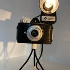 Retro Cameralamp Met Flits En Statief thumbnail 3