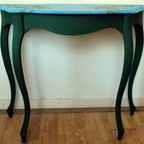 Een Hoge Side Table Groen Met Blauw, Tafel Met Pauwenveren thumbnail 7