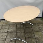 Tara Table With 4 Leolux Freyr Chairs thumbnail 3