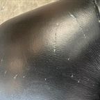 Stoere Zwarte Lederen Chesterfield Zetel / Canapé / Sofa thumbnail 14