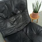 Zwart Leren Fauteuil Met Houten Onderstel, Vintage Stoel thumbnail 7