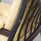 Leuke Set Zweedse Vintage Design Fauteuils Van G Möbel Cremé/ Beige Leer En Donker Hout thumbnail 7