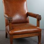 Statige Antieke Hollandse Fauteuil Met Leeuwenkoppen Opnieuw Bekleed Met Cognac Kleurig Rundleer thumbnail 2