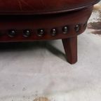 Bijzonder Stoere Vintage Bibliotheekfauteuil Met Studs thumbnail 17