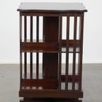 Luxe Antieke Engelse Houten Boekenmolen Op Wieltjes Uit Eind 19e Eeuw thumbnail 10