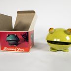 Bouncing Frog - Made In Hong Kong - Vintage Toys - Plastic Design - 1970'S thumbnail 2