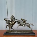Bronzen Beeld. In De Stijl Van Middeleeuwse Gotische Beeldhouwkunst. thumbnail 4