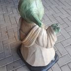 Xxl Yoda Beeld Van Fiberglass Of Kunststof Star Warsstarwars thumbnail 3