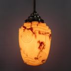 Art Deco Hanglamp Met Gemarmerde Glazen Kap thumbnail 8