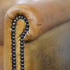Leuke, Charmante En Comfortabele Schapenleren Clubfauteuil In Een Mooie Lichte Cognac Kleur thumbnail 8