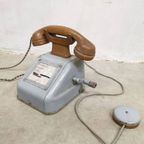 Industriële Vintage Telefoon Met Handgenerator thumbnail 5