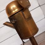 Geelkoperen Olielamp, Ook Wel Snotneus Genoemd. thumbnail 2