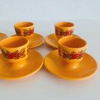 Set Retro Okergele Oranje Kunststof Eierdopjes D.b.p. 1970’s thumbnail 2