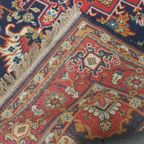 Vintage Vloerkleed Met Voornamelijk Rood En Donkerblauw Met Patronen 236x170cm thumbnail 8