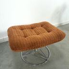 Draaifauteuil Met Bruine Ribstof En Hocker thumbnail 16