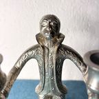 Kandelaars Aapje, Wit Metaal thumbnail 7