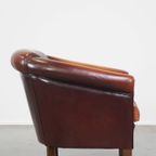 Correct Afgewerkte Schapenleren Clubfauteuil Met Prachtige Kleuren En Een Goed Zitcomfort thumbnail 4