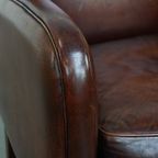 Karaktervolle Schapenleren Fauteuil/ Armchair Met Een Mooi Patina En Warme Kleuren thumbnail 2
