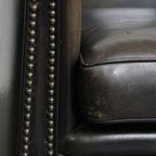 Unieke Set Van 2 Subtiele Zwart/ Grijze Schapenleren Clubfauteuils Met Een Mooi Patina thumbnail 12