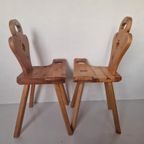 2 Brutalist Spaanse Lage Stoelen Grenen Vintage. thumbnail 2