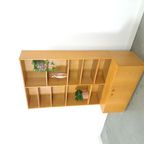 Hoge Lp Boekenkast Met Planken Uit Zweden thumbnail 3