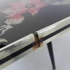 Vintage Salontafel Met Glazen Blad En Schuine, Taps Toelopende Poten thumbnail 19