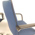 2 Artifort Bureaustoelen Blauw | Blauwe Bureaustoel Setprijs thumbnail 13