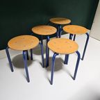 5 Leuke Vintage Retro Houten Schoolkrukjes Hout Blauw thumbnail 3