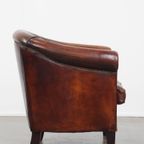 Schapenleren Clubfauteuil In Een Prachtige Warme Cognac Kleur Met Een Mooi Patina thumbnail 4