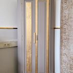 Modern Stijl Hoekkast In Taupe Met Goud thumbnail 3