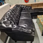 Acme Classic Chesterfield Bank – Zwart, Leer thumbnail 4