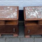 Art Deco Set Nachtkastjes Met Rood / Grijs Geaderd Marmer Blad, 55 Cm Hoog thumbnail 3