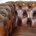 Prachtige Engelse Cognac Bruine Rundleren Chesterfield Fauteuil thumbnail 10