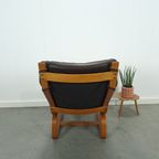 Bruin Leren Fauteuil Met Houten Onderstel Vintage Stoel thumbnail 9